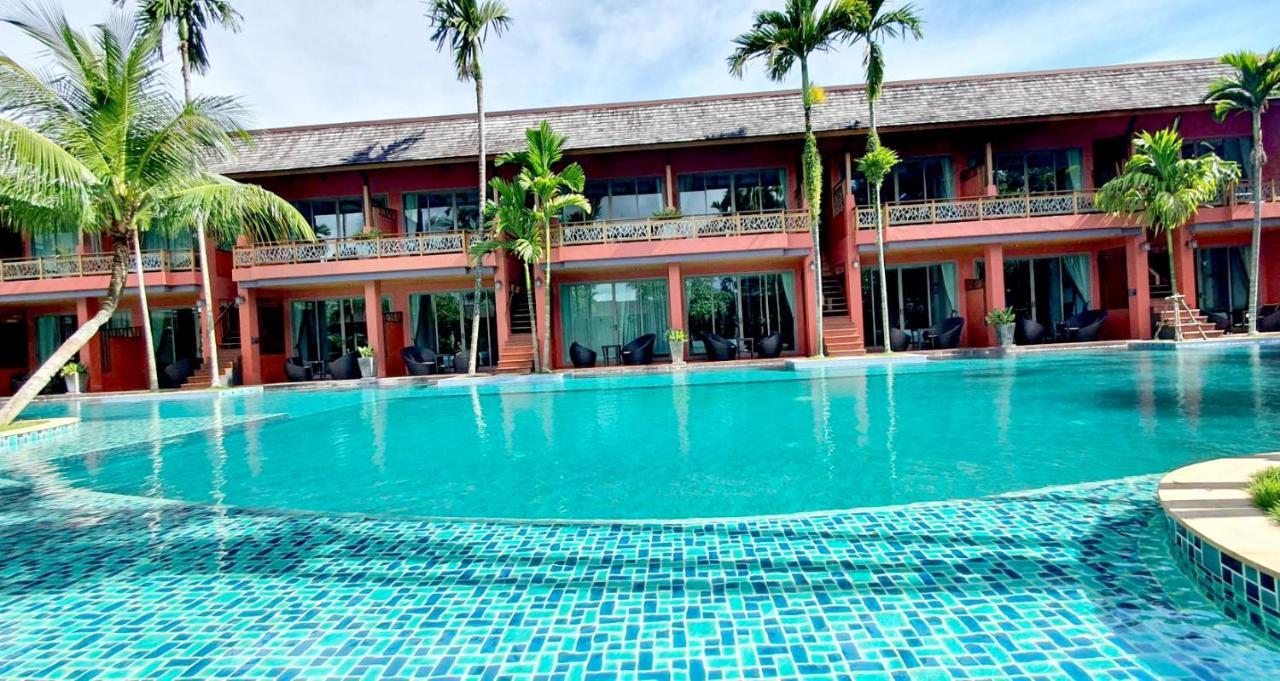 Mai Morn Resort Sha Plus Phuket Exterior foto